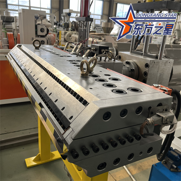 Wytłaczarka z płytą kontrolną korzeni drzewa PP