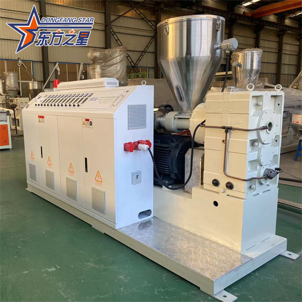 Maszyna do wytłaczania arkuszy PCV - automatyczna linia o wysokiej wydajności